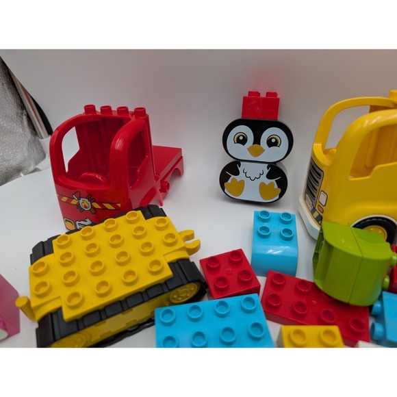 Lego Duplo Blocks Trains Vehicles Specialty Lot - Picture 3 of 10